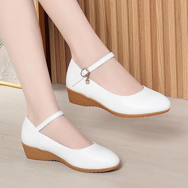 3cm 5cm Comfortable Breathable Ankle Buckle Wedges Shoes Women Pumps 2025 Fall Soft Leather Med Heels White Shoes Office Mom