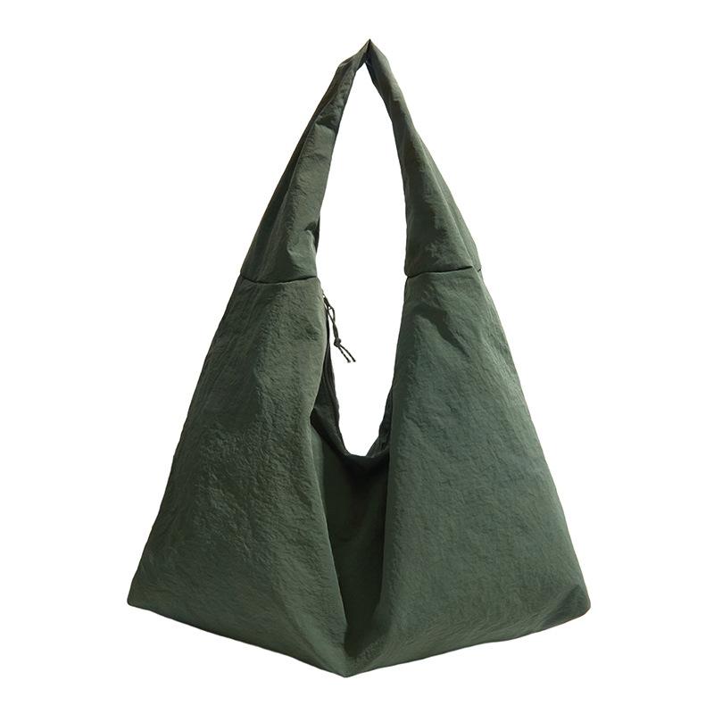 Nylon Cloth Tote Bag Women's Spring and Summer New Retro Large Pocket Large Capacity Leisure Sports Shoulder Bag