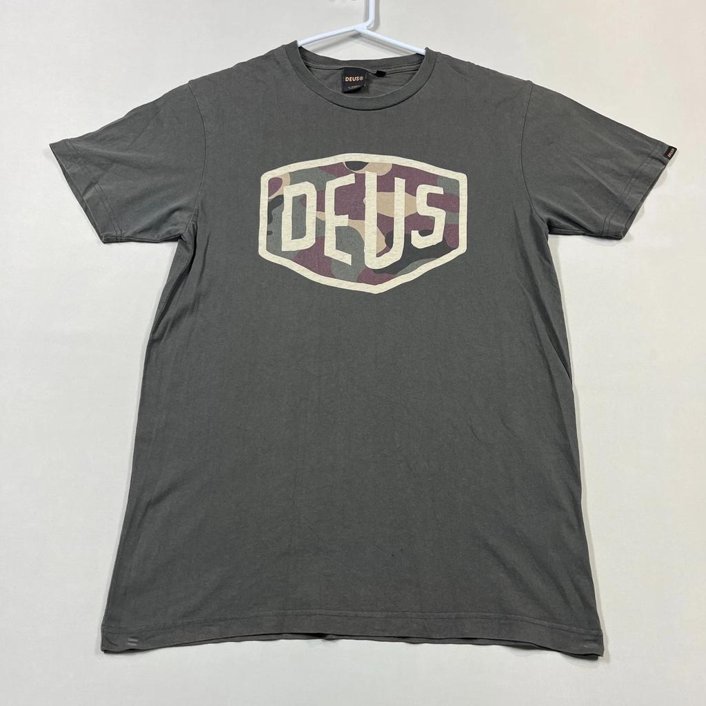 Deus Ex Machina T Shirt Logo Spell Out Tee Cotton Crew Neck Mens Medium M Flawed