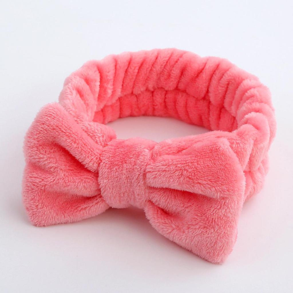 Leopard Print Coral Fleece Bow Headband for Women – Plush, Cute Hair Accessory
