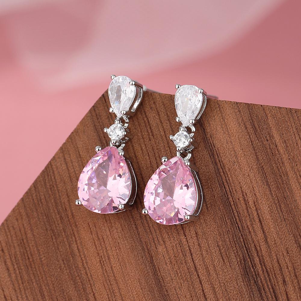 Zircon Teardrop Earrings: Women's Elegant Moissanite Pear-Shaped Studs