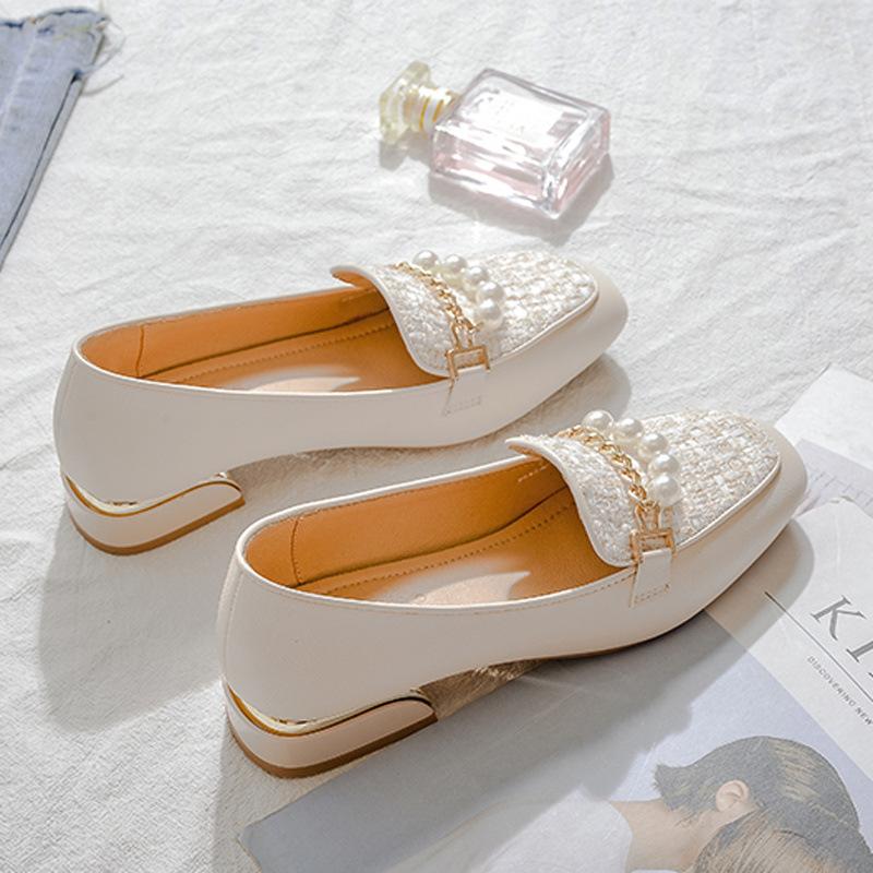 Women's shoes 2025 new one-pedal soft-soled Doudou shoes versatile with skirt thick heel not tired feet evening wind single shoes middle heel