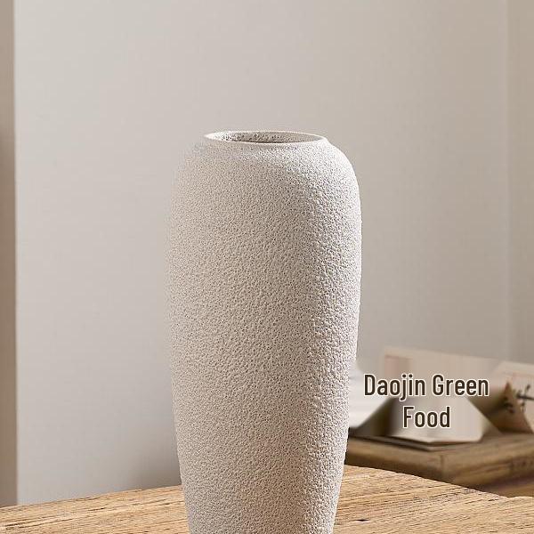 Large Retro Ceramic Floor Vase for Flower Arrangements - High-Temperature Porcelain Pottery for Living Room or Entrance.