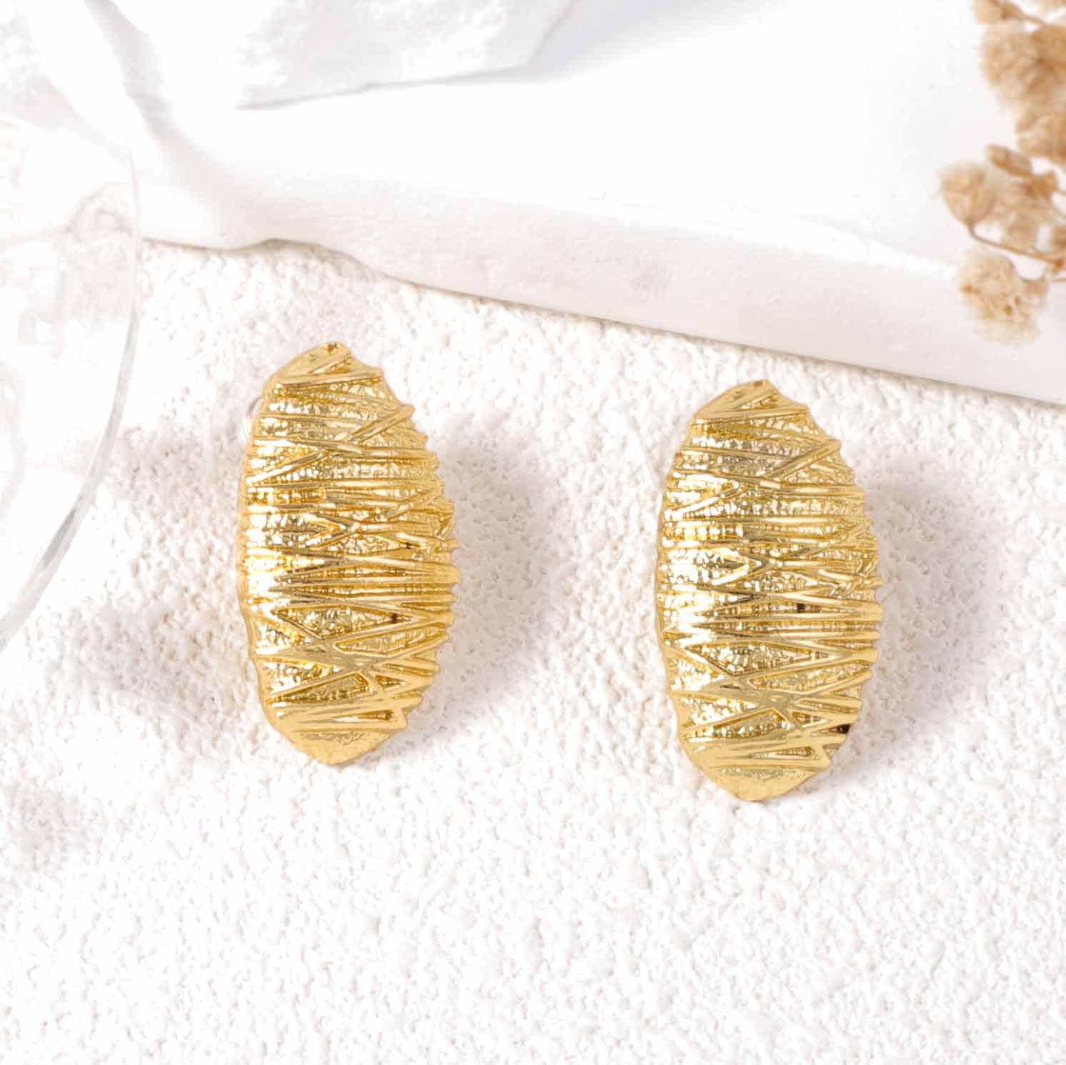 

Fashion ladies personality ladies earrings золотий