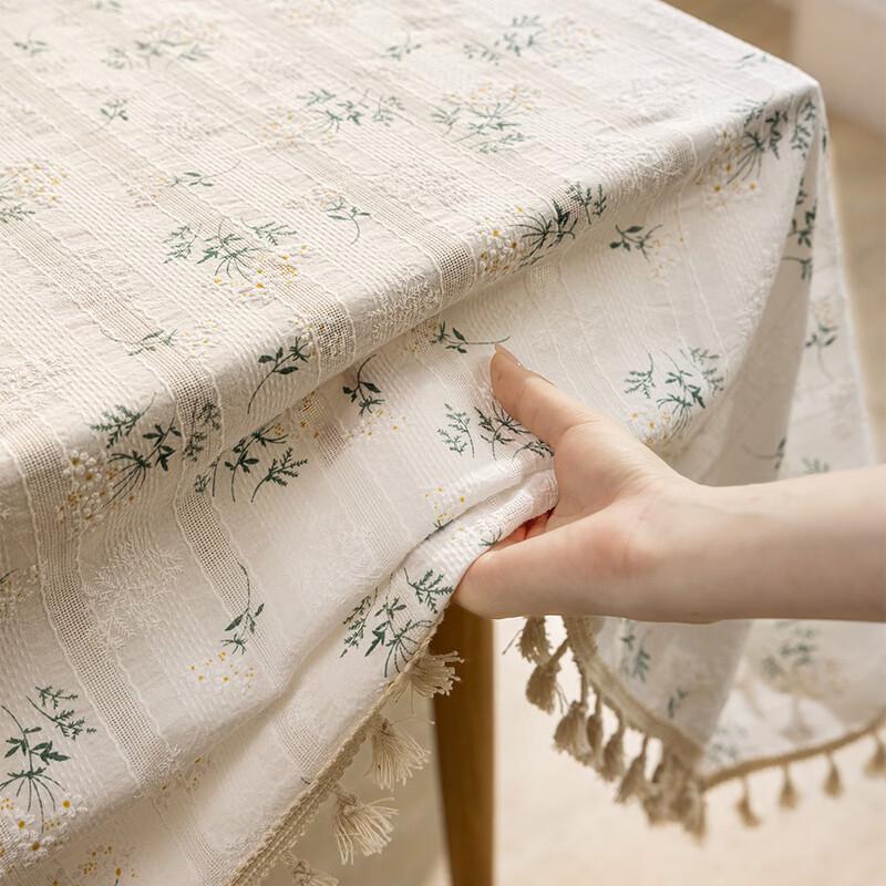 Changbaosen Lilac Floral Disposable Tablecloth