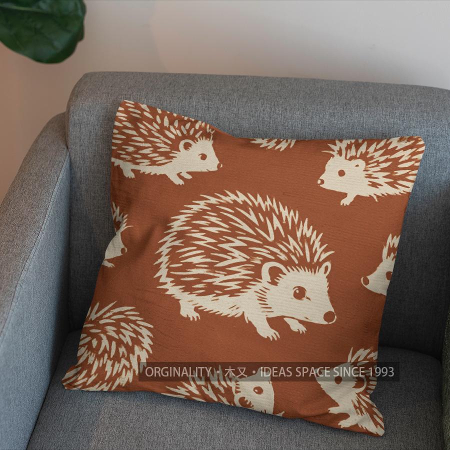 2D Cute Hedgehog Pattern Pillow Cover For Home Pattern Cushion Cover Suitable For Sofa Bedroom Car Pillow Cover