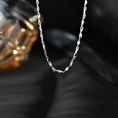 שרשראות ותליונים – שרשרת לצוואר