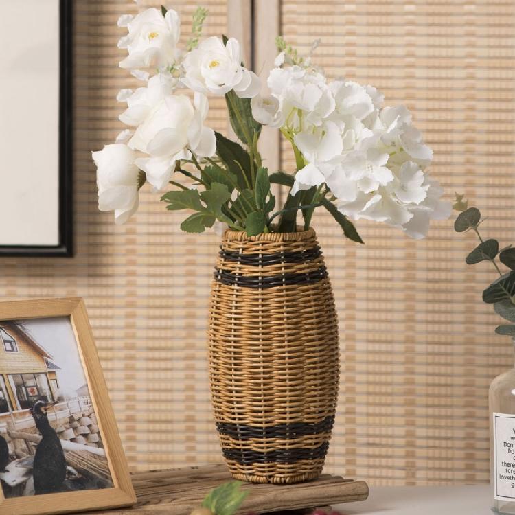 Contemporary Rattan Effect Basket Plant Holder for Wedding and Party Decors, Light Weight Flower Basket
