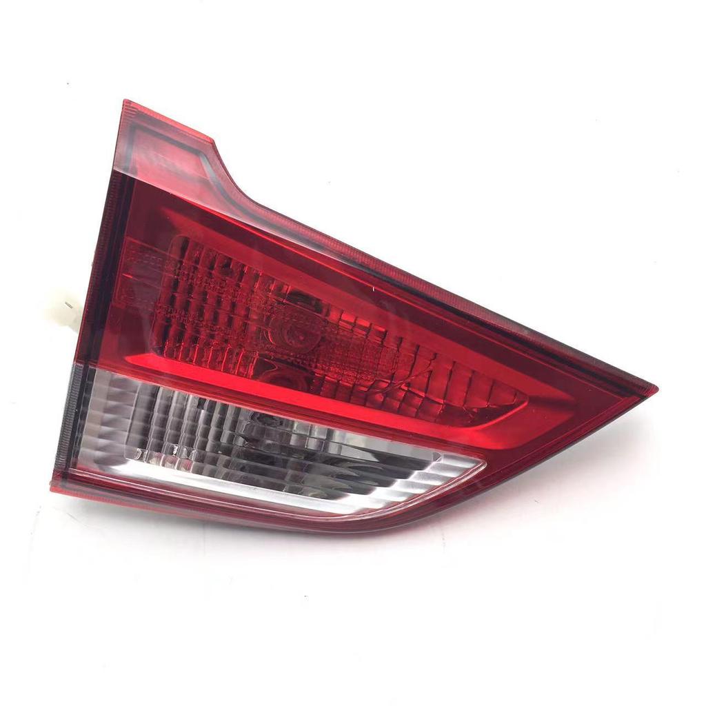 Compatible Wuling Hongguang S1 Rear Taillight Assembly: Standard Brake & Reversing Light