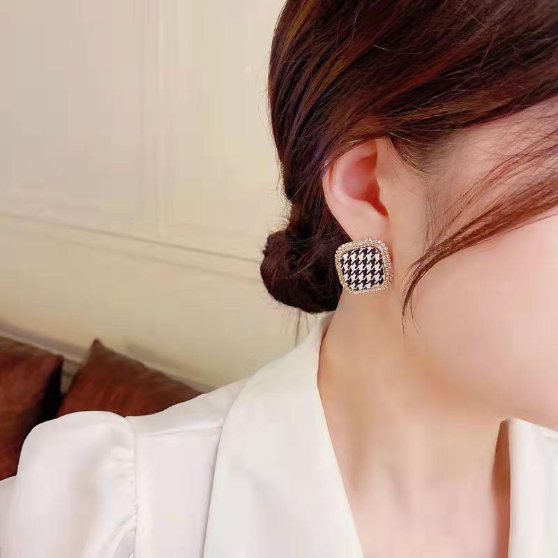 S925 Silver Plaid Fabric Square Stud Earrings for Women - Geometric Color Block Design, Autumn/Winter Collection 2024