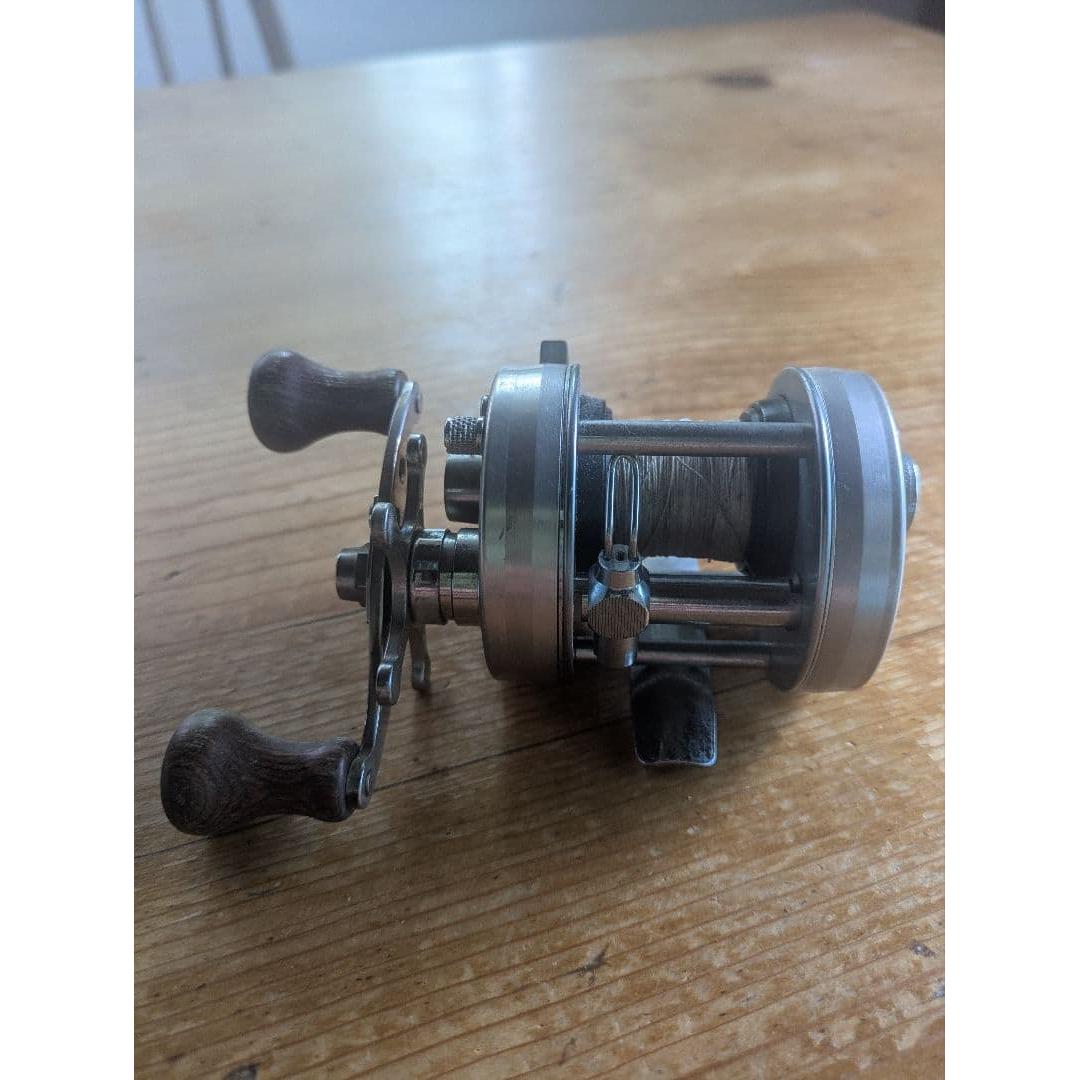 Used Abu Garcia Ambassadeur 2500C Bait Reel