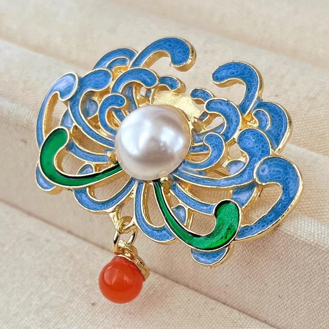 Vintage Autumn And Winter Maillard Style Natural Nanhong Brooch
