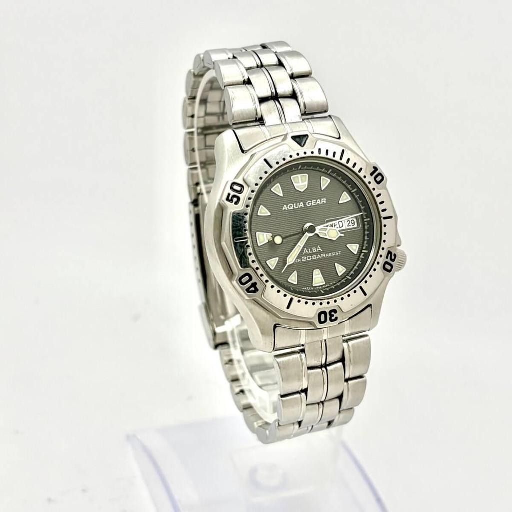 Used [New Battery] SEIKO ALBA AQUA GEAR Men's Watch Rotating Bezel Silver Day-Date V733-6A40 411001