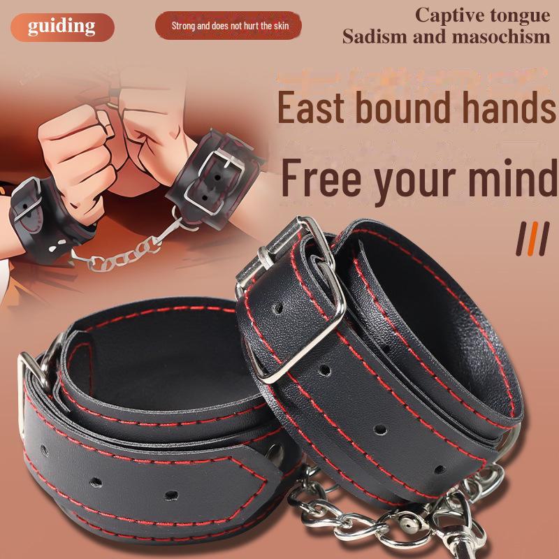 סט ג'יואי מתכת אנאלי ושעבוד עם אזיקים, כדור פה וצעצוע פתוח לנרתיק