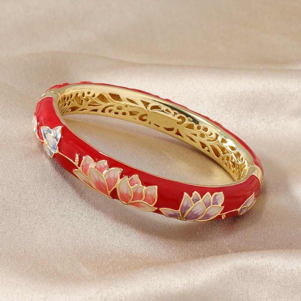 Lotus Hollow Enamel National Trend All-match Bracelet