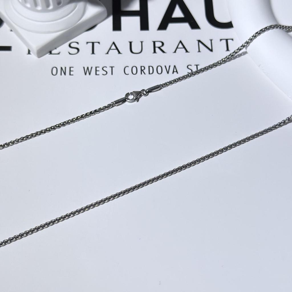 S925 Sterling Silver Round Chopin Chain Necklace for Men - Niche Design, Versatile, Light Luxury Style, Long Sweater Chain for Autumn and Winter.