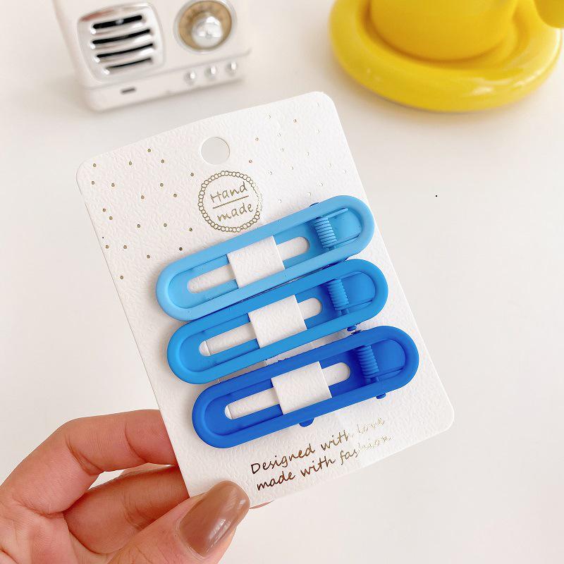 Colorful Hollow Square Hair Clips for Children - Stylish Metal Hairpins for Babies