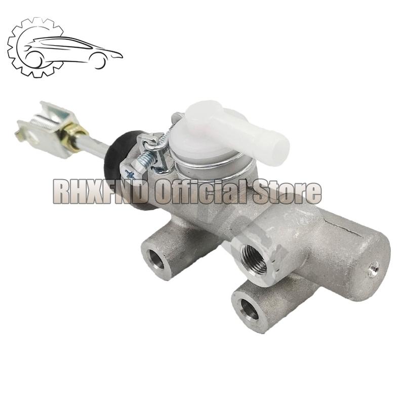 31420-36130 Is Used for Toyota Sea Lion DYNA 200 COASTER RZH102/103 BU60 RZB40 Automotive Parts Clutch Master Cylinder