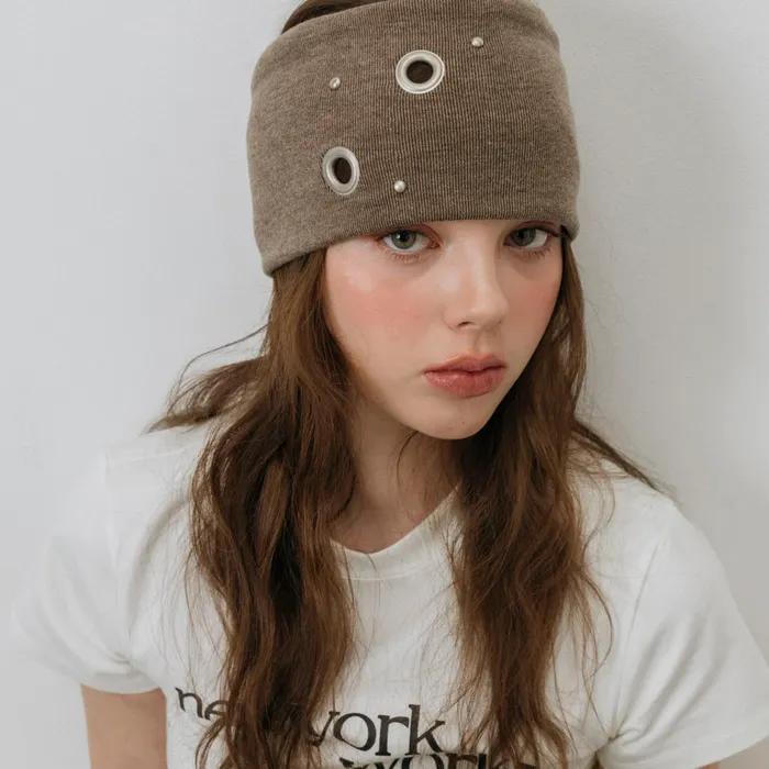 METAL EYELET WIDE HAIR BANDANA_BROWN