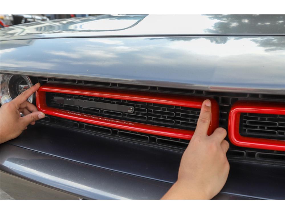 Grille de pare-chocs avant Dodge Challenger Anneau de finition noir pour modèles 15-20