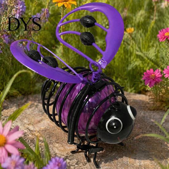 Solar Powered Outdoor Bee Lights Garden Light, Solar-Powered Metal Lantern, Waterproof Pastoral Style Backyard Illumination Hanging Light for