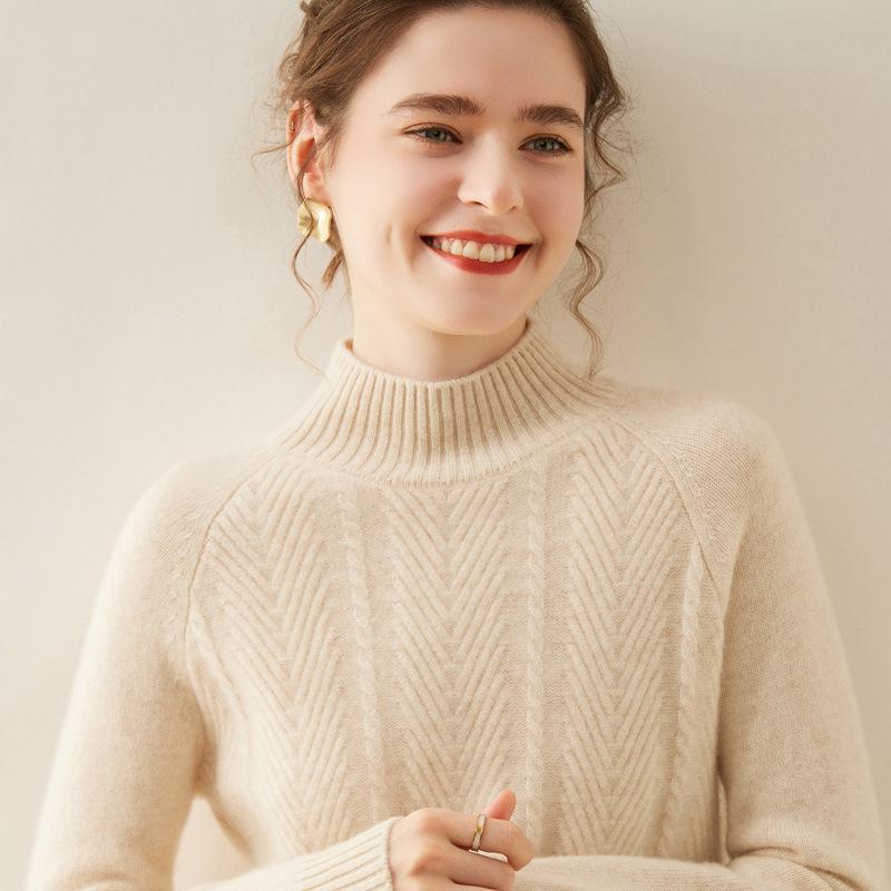 Women's Autumn/Winter Cashmere Sweater with High Neck and Raglan Sleeves