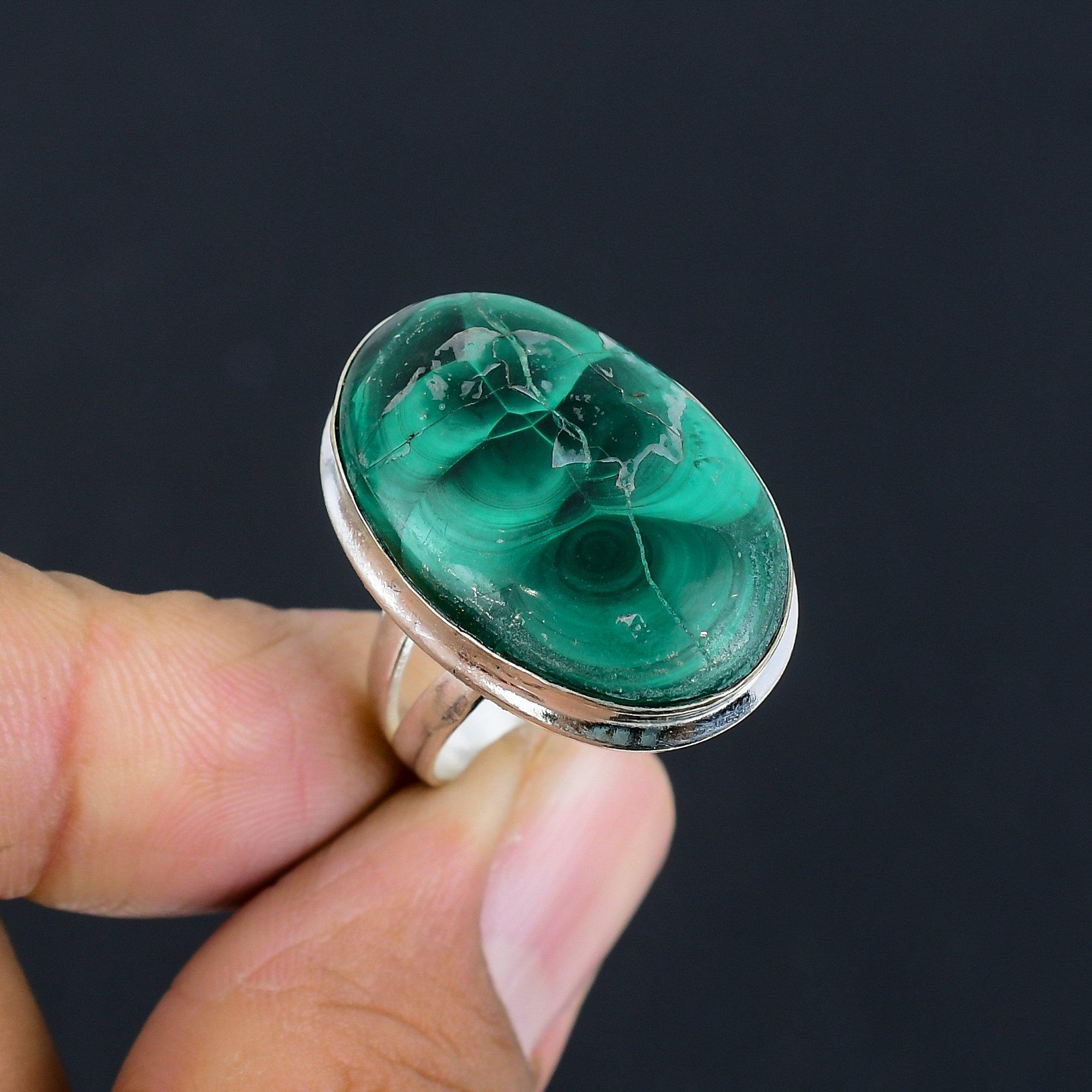 

Кольцо из серебра 925 пробы с драгоценным камнем малахит, размер 9 зелёный