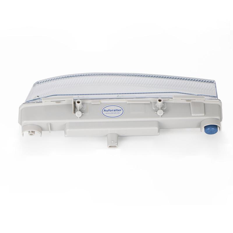 A2049069000 12V Car Front LED DRL Daytime Running Lamp Fog Light For Mercedes-Benz W204 W212 C250 C280 C350 E350 A2049068900