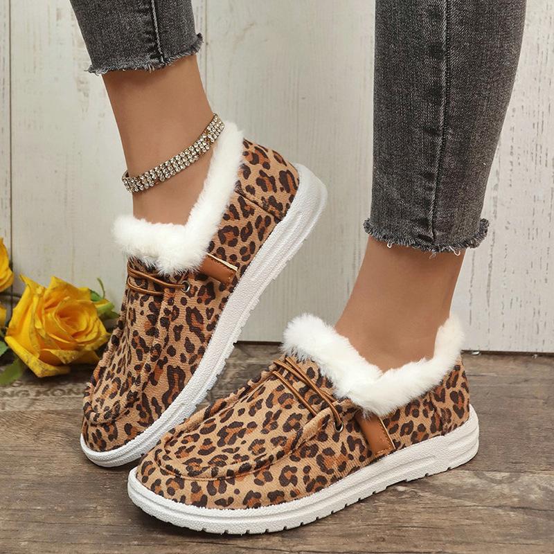 Fashion Trendy Flat Bottom Women's Shoes 2024 Winter Leopard Print Design Versatile Flat Bottom Sleeve Foot Plush Oversized Snow Boots