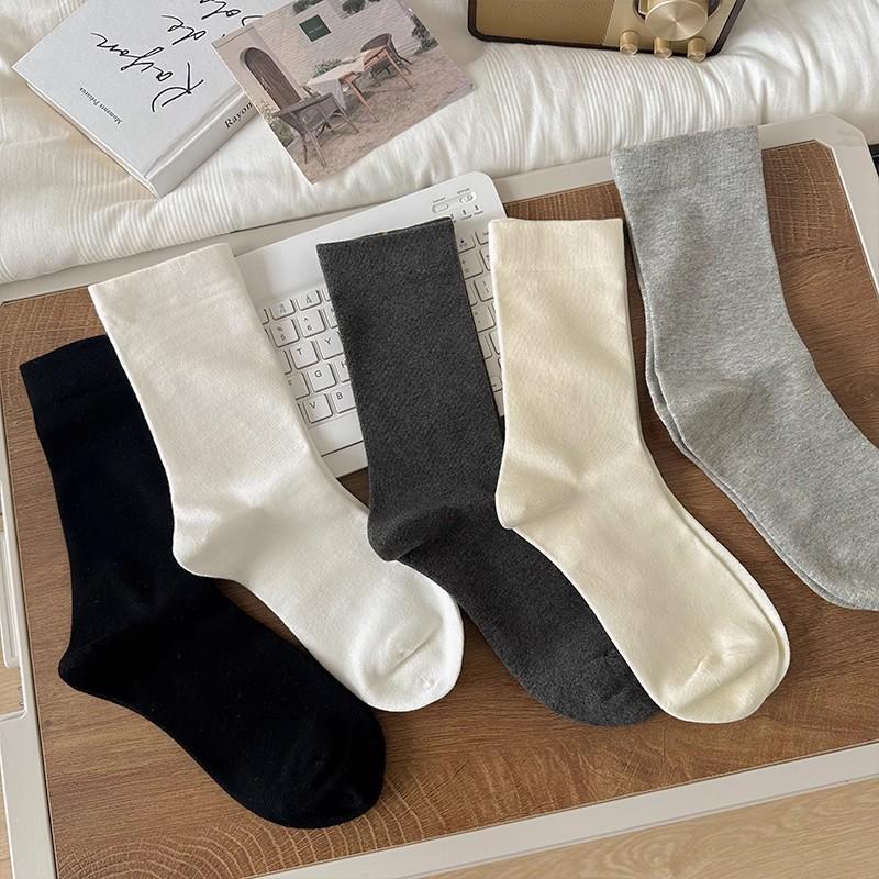 Stacked Socks - Pure Cotton Women's Loose Fit Socks Without Cuffs, No Bones, Durable, Anti-tear, Suitable for All Occasions