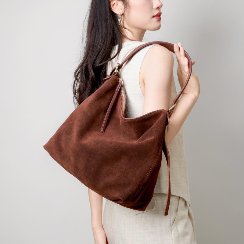 Neue Damen-Schultertasche aus Wildleder, Hochwertige lässige Damen-Handtasche mit großem Fassungsvermögen, Weiche Ledertasche für den Weg zur Arbeit, Achsel-Tote-Bag
