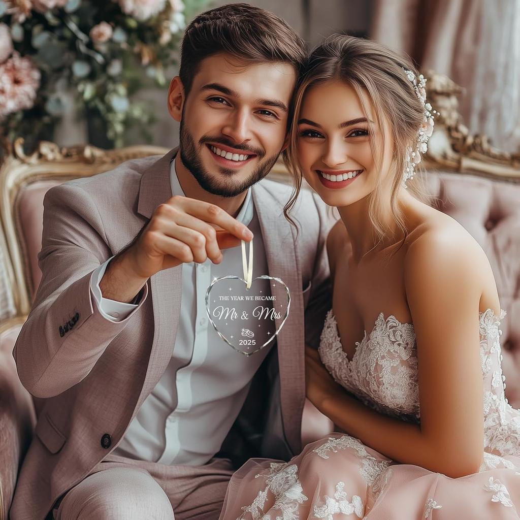 Wedding Gifts for Couples 2025, Mr and Mrs Gift Bridal Shower Gifts Wedding Gift Just Married Decorations for Bride, Newlywed Couple Just Married