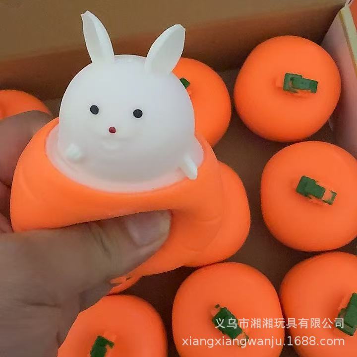 Carrot Rabbit Squeeze Toy - Small Animal Decompression Cup