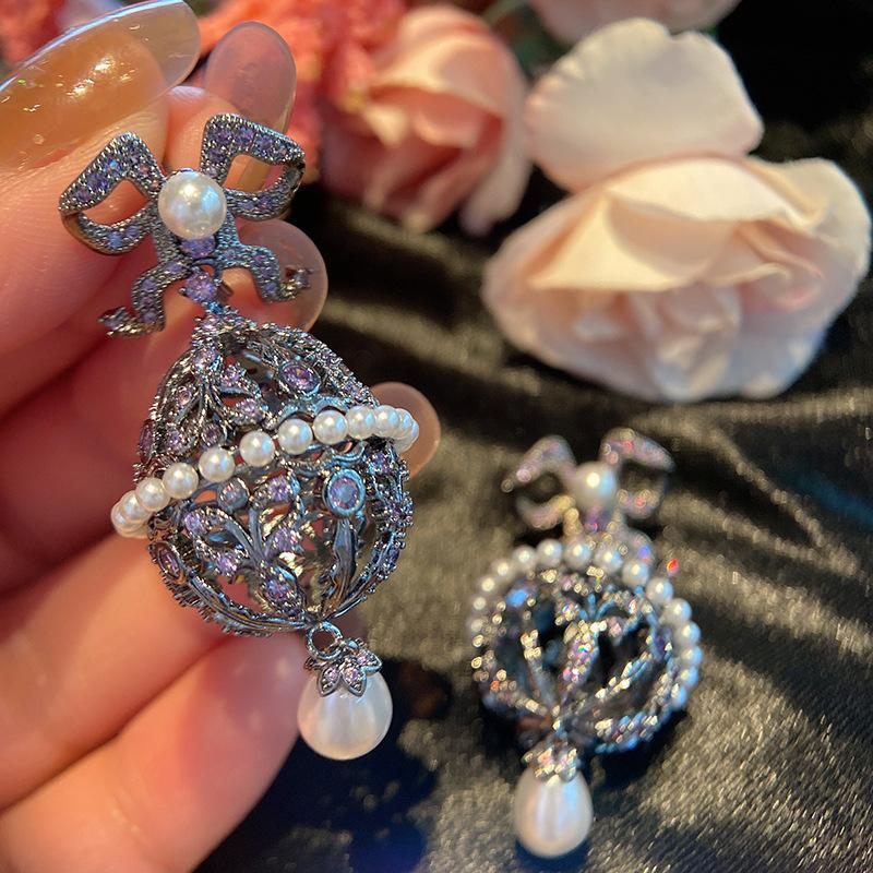 Unique Design French Bow Lantern Earrings Simulated Pearl Water Drop Personality Earrings Luxury Hollow Dangle Earrings