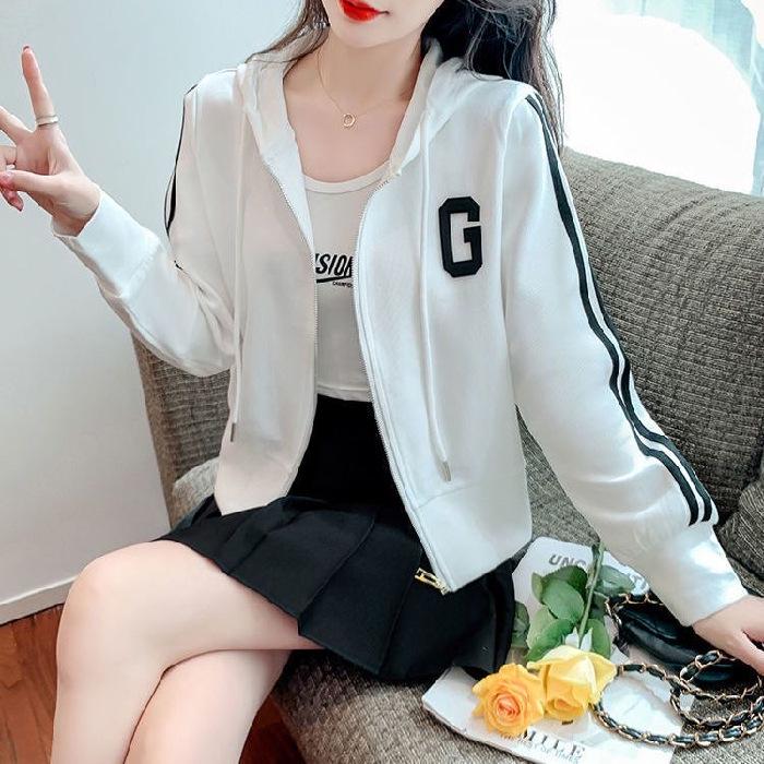 

Women s Hooded Baseball Jacket - Spring/Autumn Zip-Up Cardigan Sweatshirt, Fashionable and Age-Reducing. Medium белый