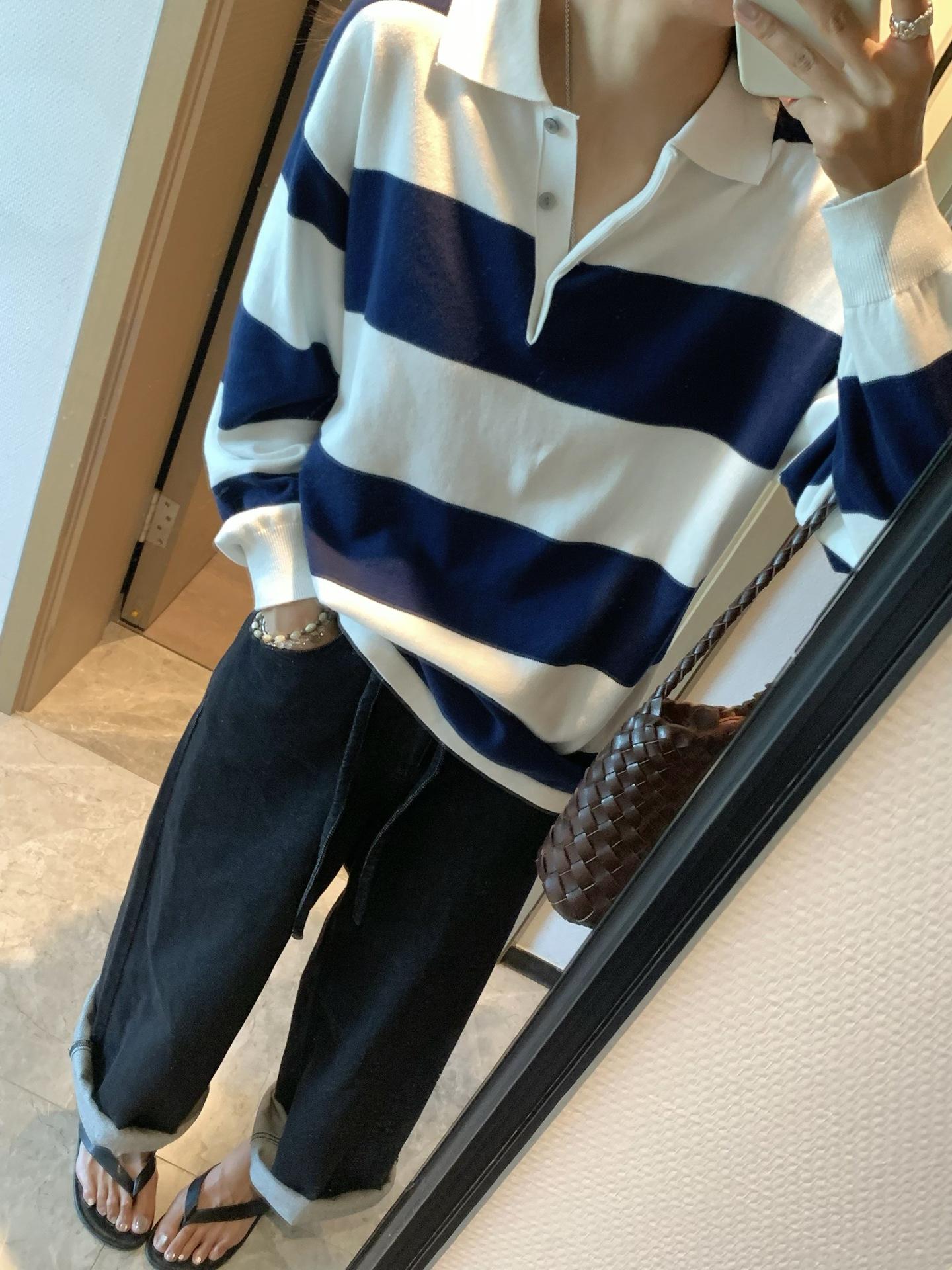 

Korea Niche 2025 Striped Turtleneck Sweater Loose Knit Top One Size (Recommended for up to 70kg)