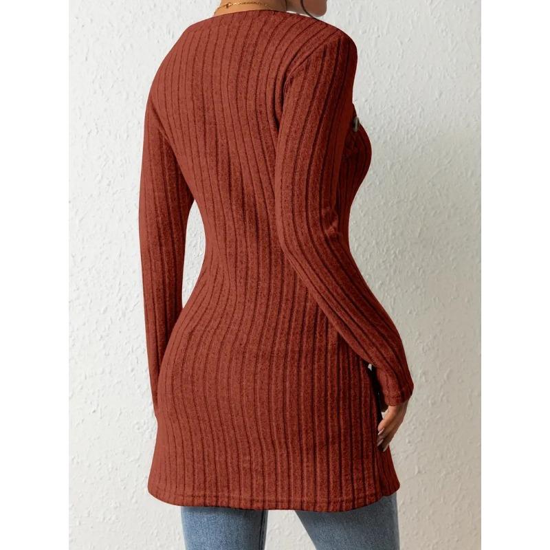 Exquisite and Elegant Striped Square Collar Women's Long-sleeved T-shirt, Autumn and Winter Fashion Knitted Irregular Women's Pullover