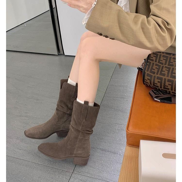 Grape mother, the same style has increased by 8cm~ round head V-mouth thick heel has increased in height and is thin, large tube circumference is