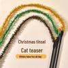Kerstkattenhengel met Belletje en Kleurrijke Bontstrips voor Zelfvermaak