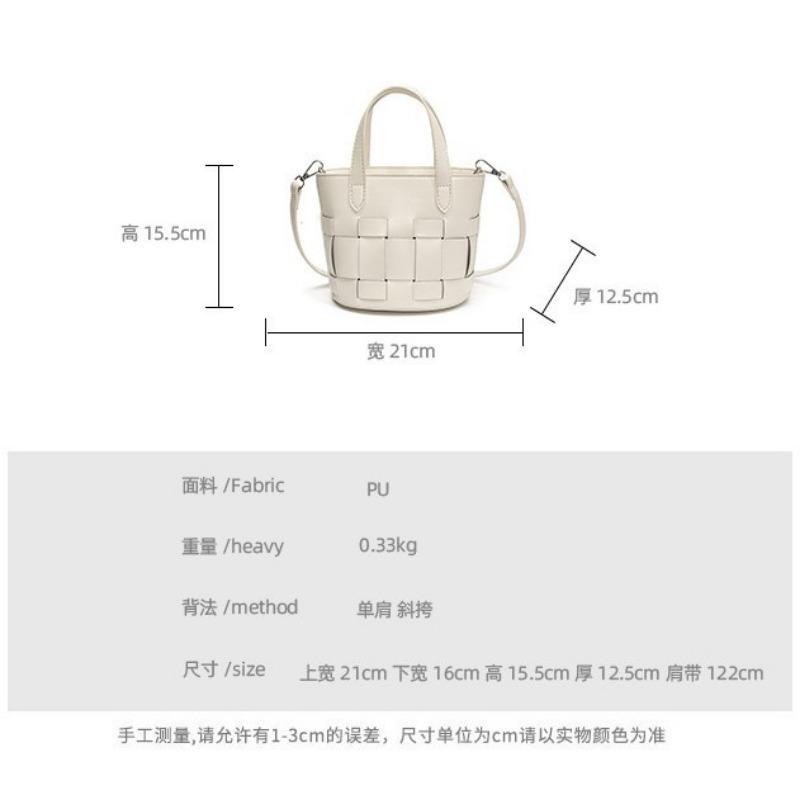 High-end niche woven bag women's new summer shoulder messenger bag fashionable portable bucket bag