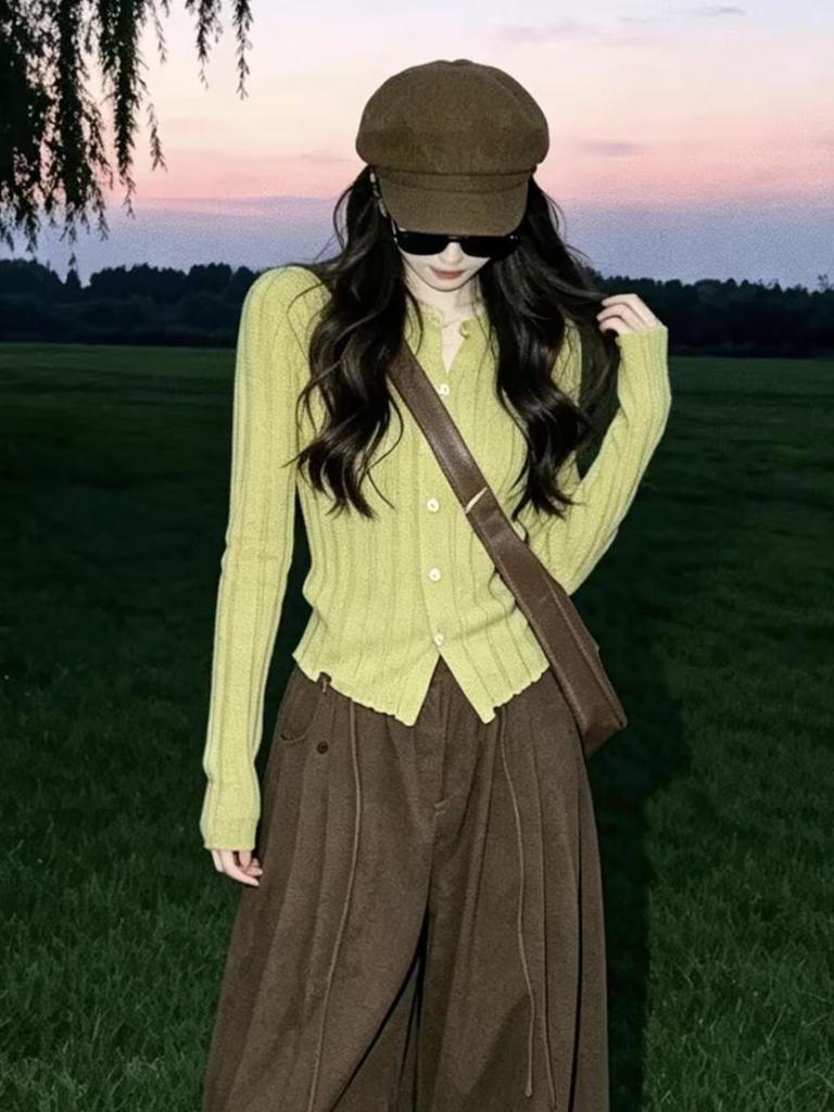 Zuose 2026 Autumn Avocado Green Knit Cardigan