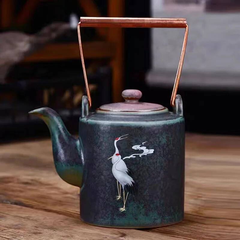 Forni in stile cinese si trasformano in gru colorate, portando buon auspicio. Teiere Western Shi, ceramica grezza, tè Kung Fu