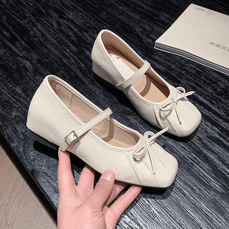 French retro light mouth single shoes new spring and summer bow soft sole square head word Mary Jane shoes