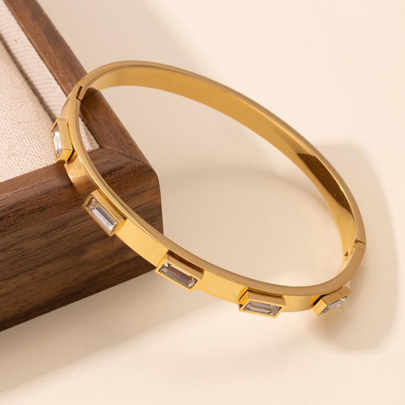 

Браслет из нержавеющей стали 316L с зеленым цирконом Foxanry Винтажный Элегантный Простой Не тускнеющий Праздничные украшения Подарки EL0001 белый