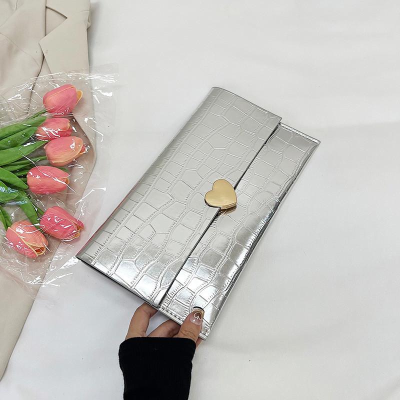 Шикарный минималистичный клатч-конверт для женщин Стильный ретро-клатч черного, белого, золотого и серебристого цвета серебряный