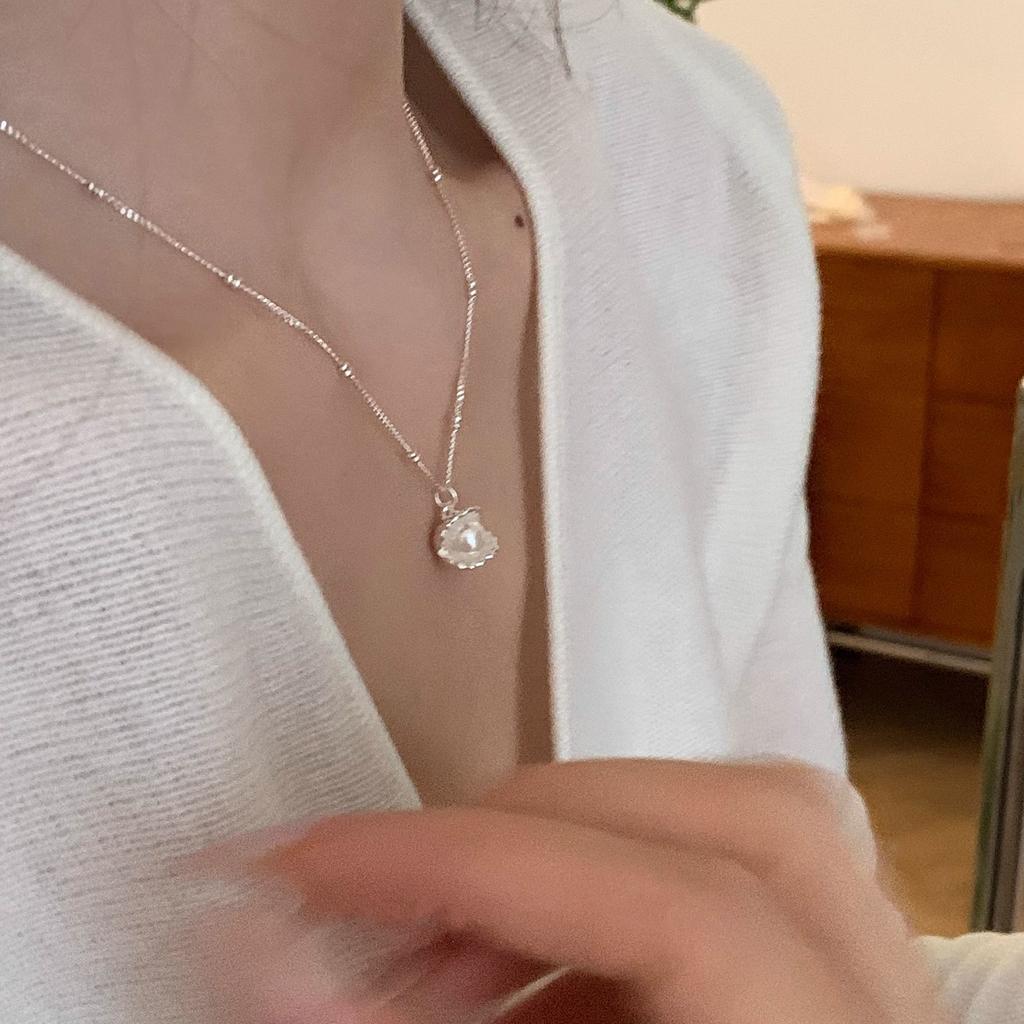 Women Light Luxury Niche Korean Style Shell Imitation Pearl Pendant Clavicle Necklace