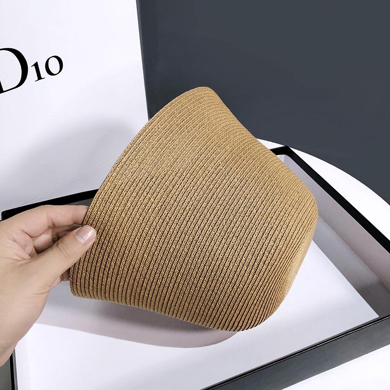 2025 Women's Trendy Summer Fisherman Hat: Sun-Protective, Foldable Straw Bucket Hat in Japanese Style.