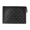 [Pre-Owned] Pochette Voyage MM 'Black Monogram Eclipse Canvas' - Very Good #15SPNUQ