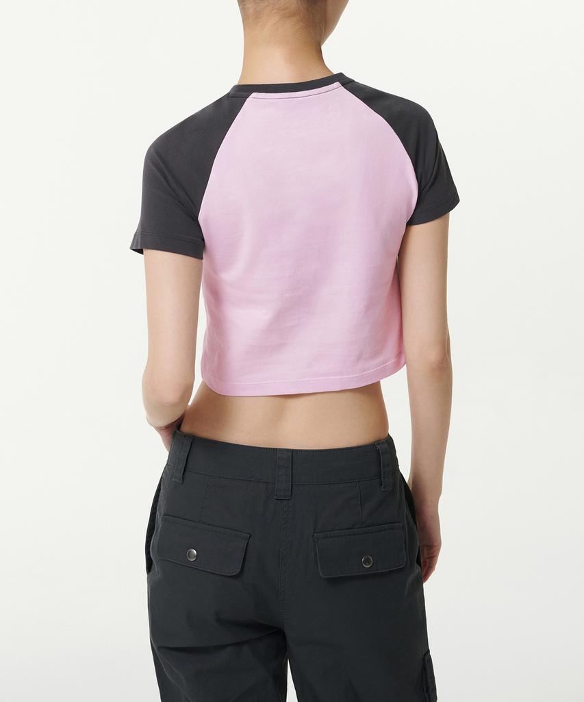 MUSINSA STANDARD WOMAN Women'S Slim Crop Raglan T-Shirt [Pale Pink/Dark Gray]