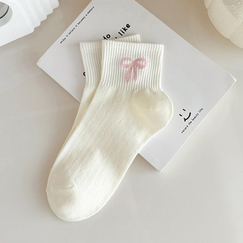 

Letter Heart-shaped Strawberry Socks - Children s Fashionable And Versatile Japanese- Cute Trendy Mid-calf Socks. One Size